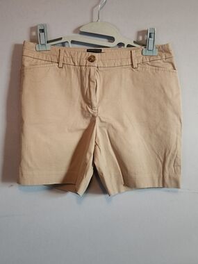 Talbots Petite Beige The Perfect Short